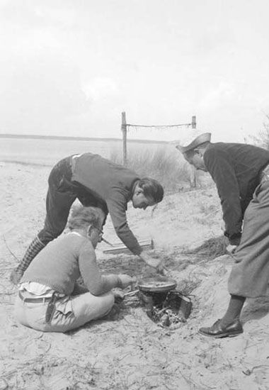 14 avril 1939, pique-nique à Ronce-les-Bains II / Visuel : D.R.