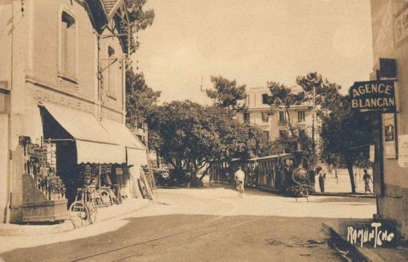 Le tram dans Saint-Palais. / Visuel : D.R.