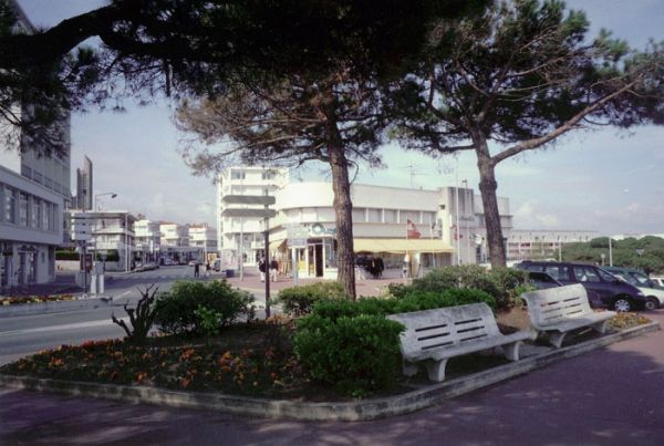 Carrefour rue Gambetta 2000 / Visuel : D.R.