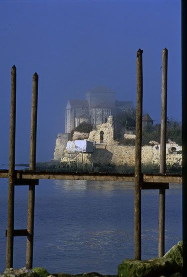 Carrelet-eglise m.guillard / Visuel : D.R.