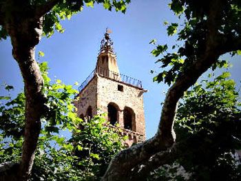 Clocher de l'église de Prades (2000) / Visuel : D.R.