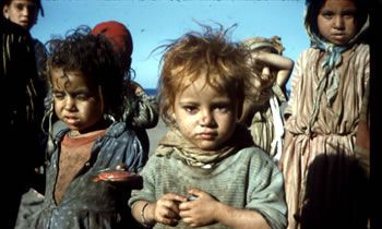 Des enfants algériens en 1960 / Visuel : D.R.