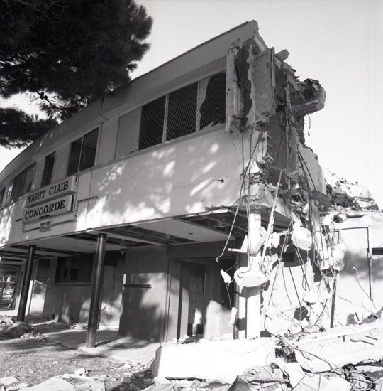 Destruction casino / Photo : A. Rodier