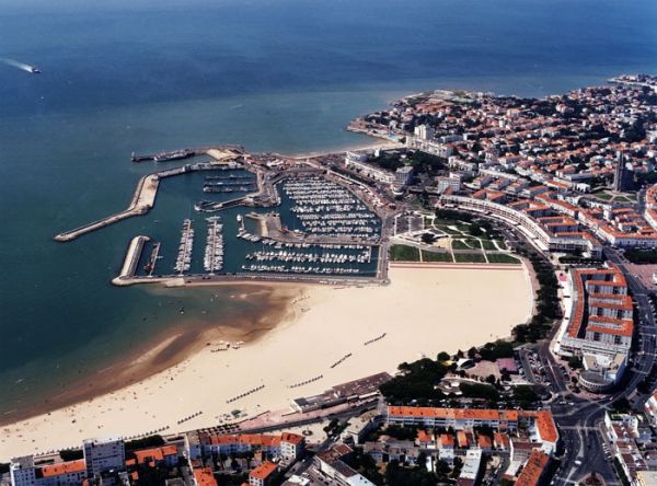 Le port 2000 / Visuel : D.R.