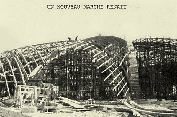 Marché en construction / Visuel : D.R.