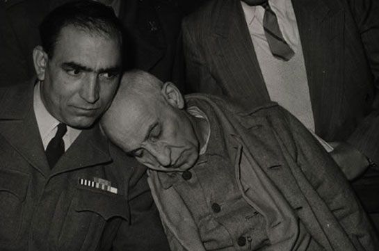 Mohammad Mossadegh de Michel Descamps / Visuel : D.R.