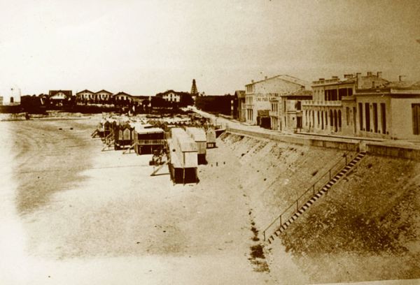 Plage de Pontaillac 1940 / Visuel : D.R.