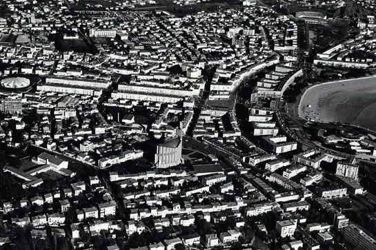 Royan, dimanche 26 octobre 1975 / Visuel : D.R.