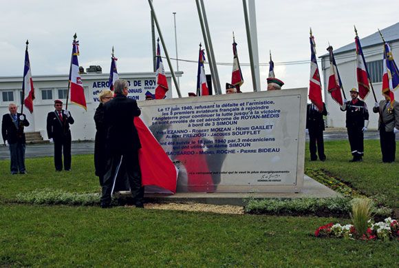 1940 L'appel du 18 juin・Les premiers Royannais à répondre / coll. C. Soulard