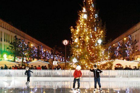 Enfants sur la patinoire / Visuel : D.R.
