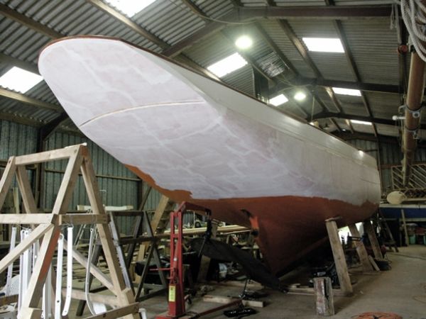 Juin 2006 - Primaire blanc sur minium / Visuel : D.R.