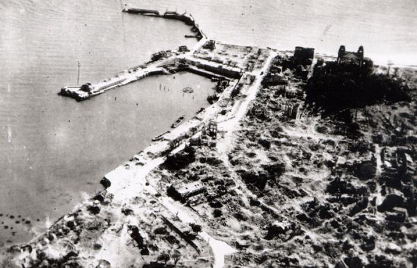 Vue aérienne du port. / Coll. privée DR