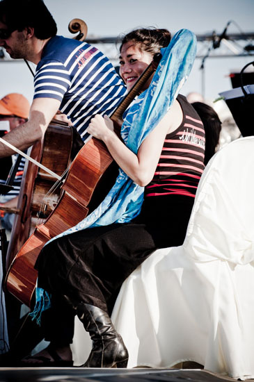 Cache violoncelle - Violon sur le Sable 2011