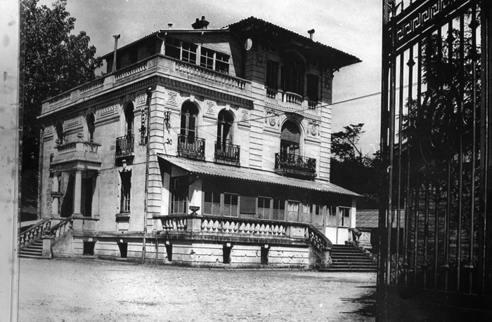Villa Marquisette accueillant les bureaux du M.R.U., fin des années 1940