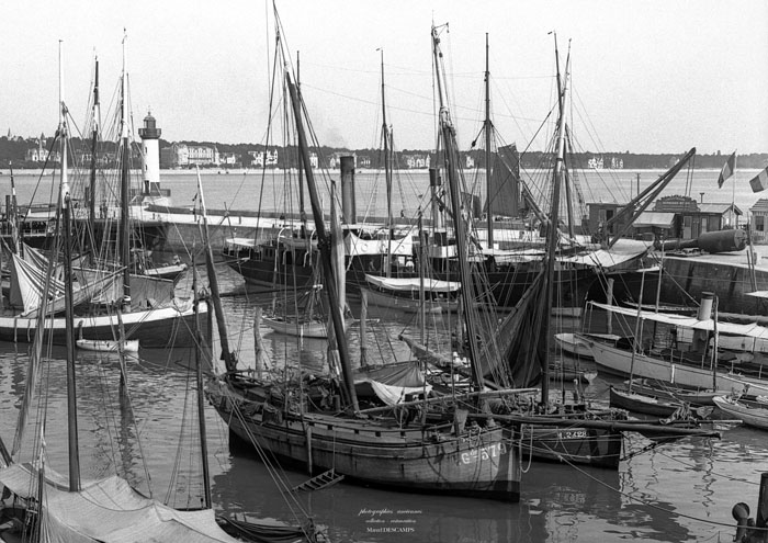 Royan 1900, le port. L'embarcadère