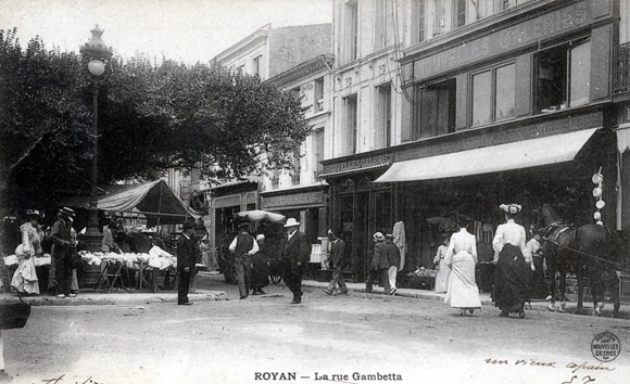 Royan-Rue-Gambetta-Nouvelles-Galeries